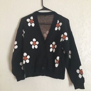 Smiley flower black cardigan